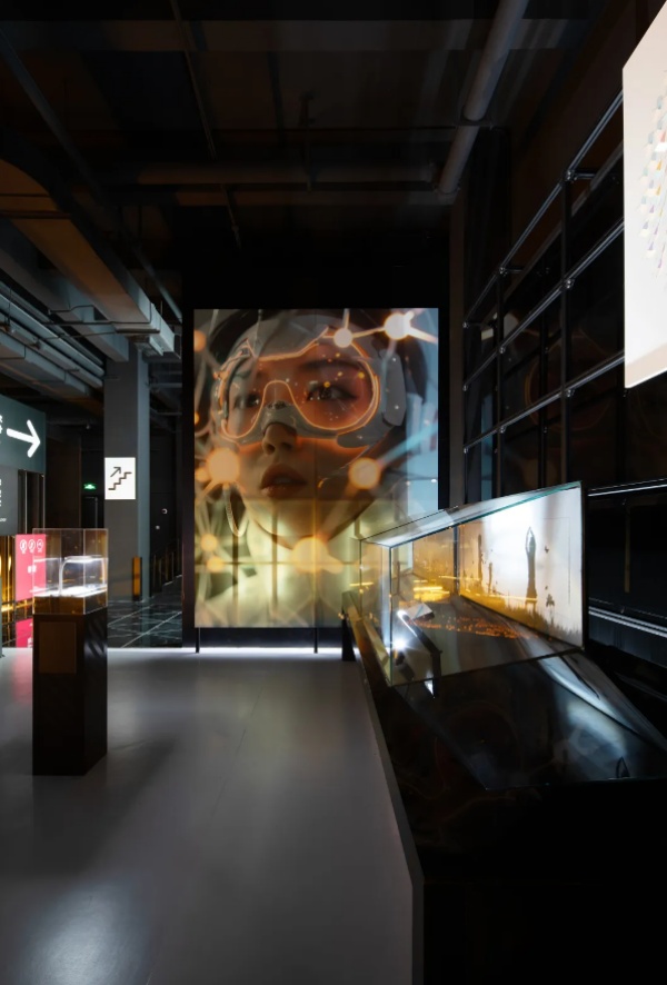 展廳設計｜玻璃博物館展陳設計